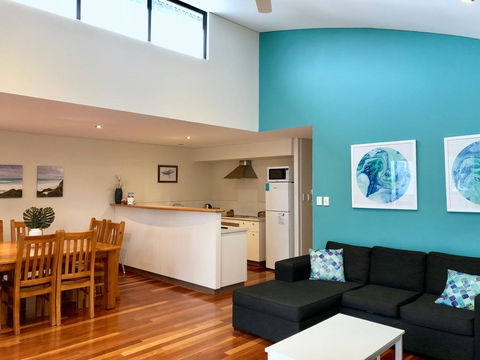 Waves On Fearn - Accommodation Yamba 0