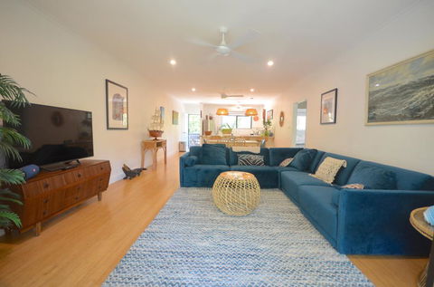 Wayfarer Apartment, In The Heart Of Port Douglas - Accommodation Yamba 0