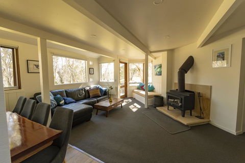 Wedgetail - Accommodation Yamba 1