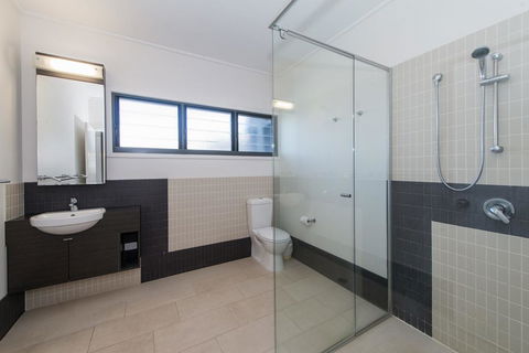 Weetanga - Accommodation Yamba 2