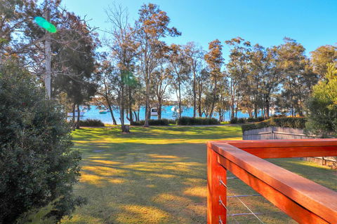 Wemberley Lakehouse - Accommodation Yamba 3