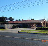 Werribee Park Motor Inn - Accommodation Yamba