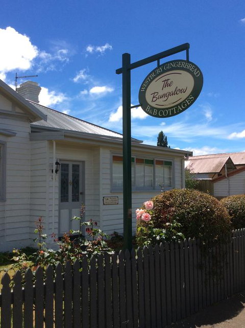 Westbury Gingerbread Cottages - Accommodation Yamba 1