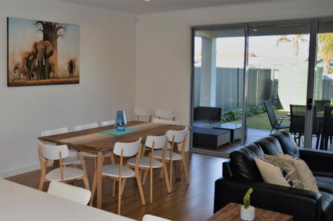 Western Breeze - Accommodation Yamba 2