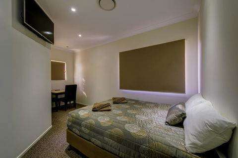 Western Downs Motor Inn - Accommodation Yamba 3