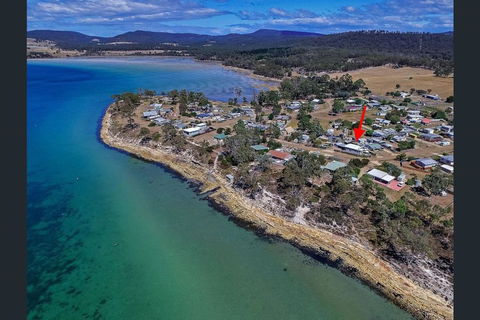 Weston Farm Seaside Stay - Accommodation Yamba 0