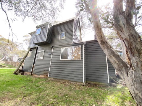 Westons - Accommodation Yamba 1