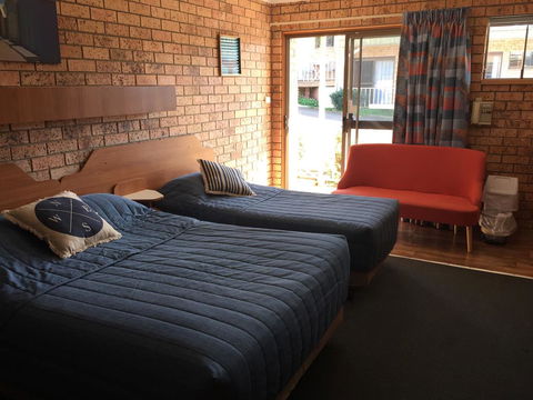 Whale Fisher Motel - Accommodation Yamba 2