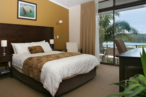 Whale Inn & Restaurant - Accommodation Yamba 1