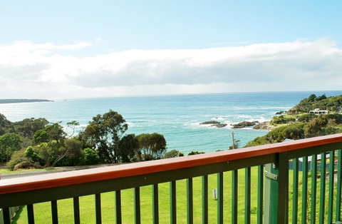 Whalevue - Unit 2 - Accommodation Yamba 3