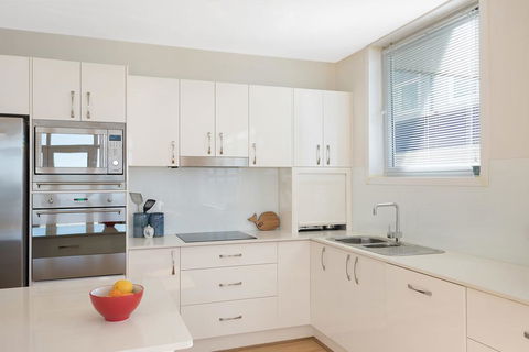 Wharf Apartment Unit 7 - Accommodation Yamba 3