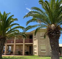 Whispering Palms - Accommodation Yamba