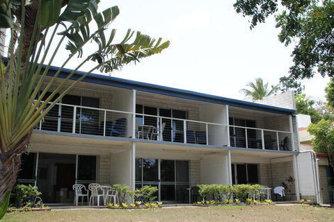 Whitehaven Beachfront Holiday Units - Accommodation Yamba 0