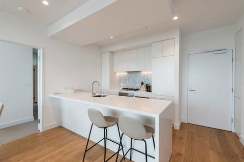 Whitehorse Tower 2 Bedroom 2 Bath - Accommodation Yamba 1