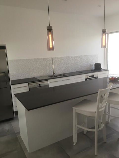 WhiteSands - Accommodation Yamba 1