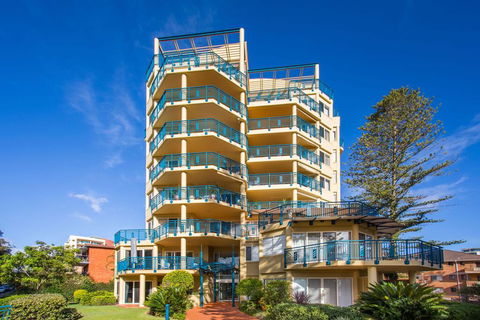Whitesands 501 - Main Beach Location - Accommodation Yamba 0