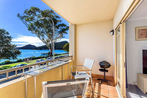 Whitesands, Unit 113/41-45 Shoal Bay Road - Accommodation Yamba 3
