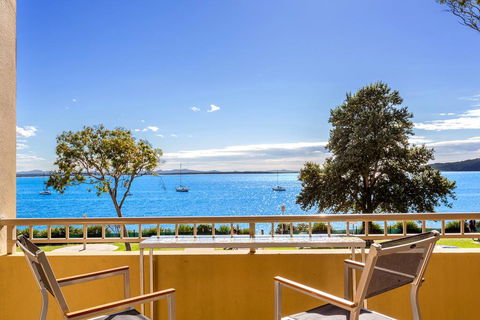 Whitesands, Unit 113/41-45 Shoal Bay Road - Accommodation Yamba 0