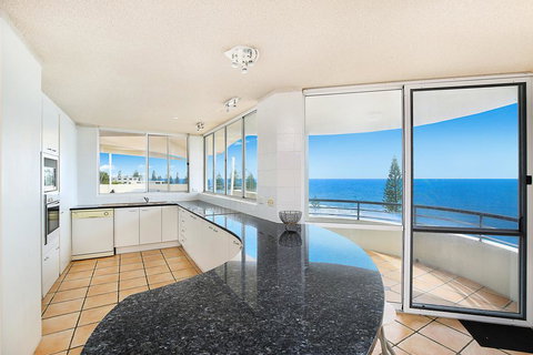 Wickham Cove Unit 10, 45 Albert Street. Kings Beach - Accommodation Yamba 2