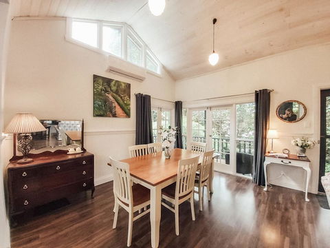 Wildflower Cottage - Accommodation Yamba 0