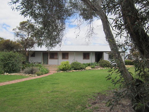 Willalooka Tavern - Accommodation Yamba 1