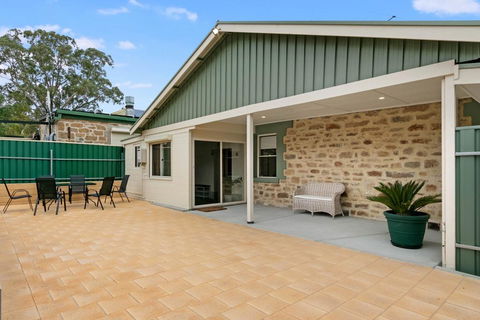 Williamstown Bed And Breakfast - Accommodation Yamba 3