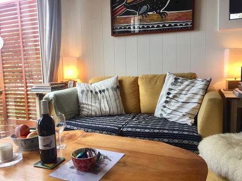 Willow Cabin - Accommodation Yamba 0