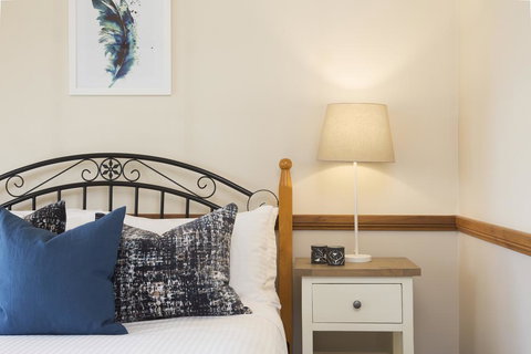 Windsors Edge Cottage Rothbury - Accommodation Yamba 1