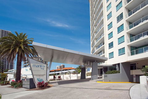 Wings Luxury Apartment Pink Poodle - Accommodation Yamba 2