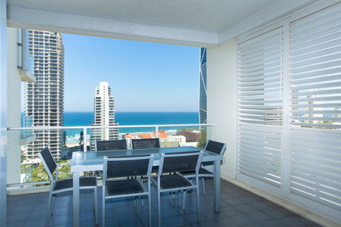 Wings Resort - Private Apartments - Accommodation Yamba 1