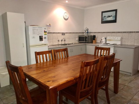 Wintersun Holiday Cottages - Accommodation Yamba 2