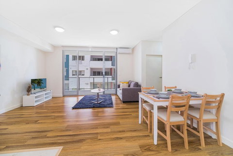 Wolli Creek Airport Serviced 2 Bedroom Apartment - Accommodation Yamba 2