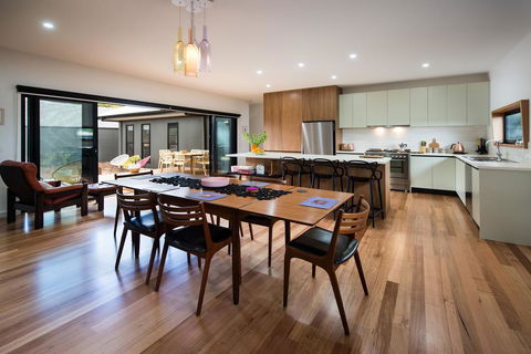 Wombat Hill Lodge - Accommodation Yamba 2