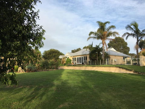 Wonderland Hobby Farm - Accommodation Yamba 0