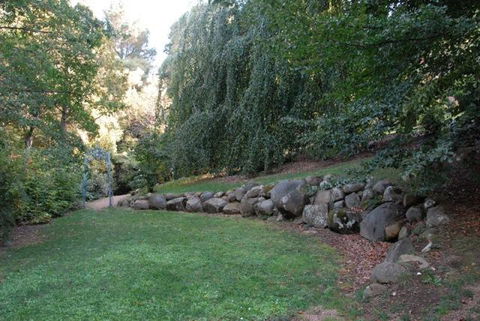 Woolrich Historic Garden Accommodation - Accommodation Yamba 3