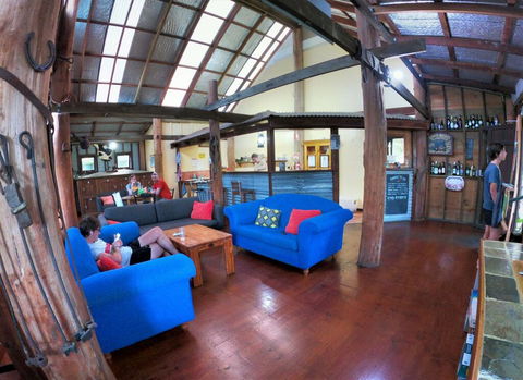 Woolshed Eco Lodge - Accommodation Yamba 0