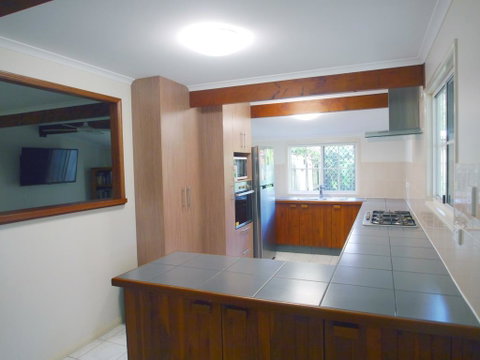 Wyndham Lodge - Accommodation Yamba 2