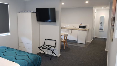 Wynnum Anchor Motel - Accommodation Yamba 1