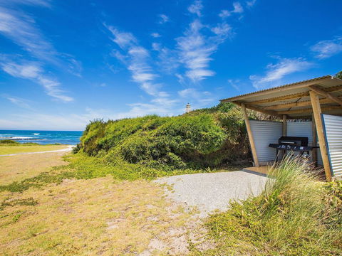 WYTONIA 2 - Accommodation Yamba 1