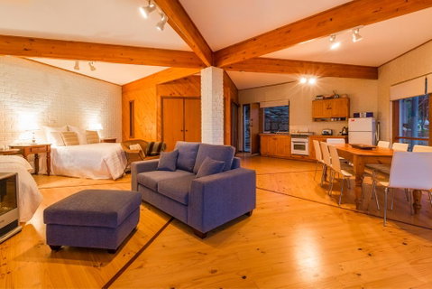 Yallingup's Best Located Beach House - Accommodation Yamba 1