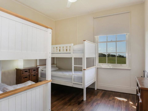 Yamba Pilot Cottage 1 - Pets Welcome - Close To Beach - Accommodation Yamba 3