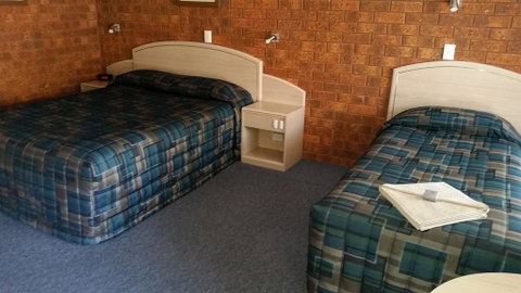 Yambil Inn - Accommodation Yamba 1