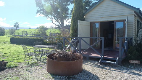 Yea Wood Duck Cabin - Accommodation Yamba 1