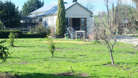 Yea Wood Duck Cabin - Accommodation Yamba 3