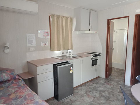 Young Caravan Park - Accommodation Yamba 2
