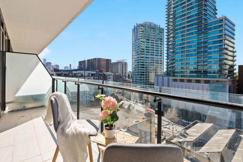 A 2BR Apt Near Shrine Of Remembrance FREE Parking - Accommodation Yamba 0