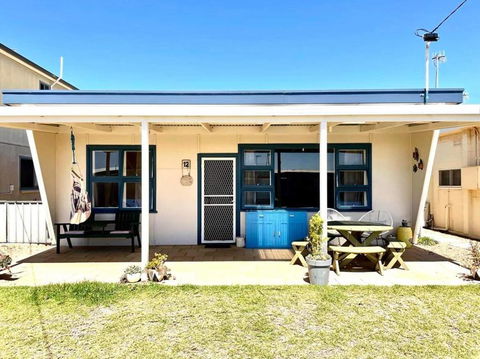 A Magic Shack - Relax, Recharge, Frolic & Fish - Accommodation Yamba 0