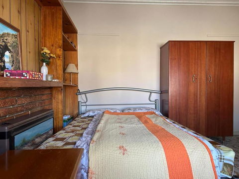 A Nice And Spacious Room In Sunshine - Accommodation Yamba 4