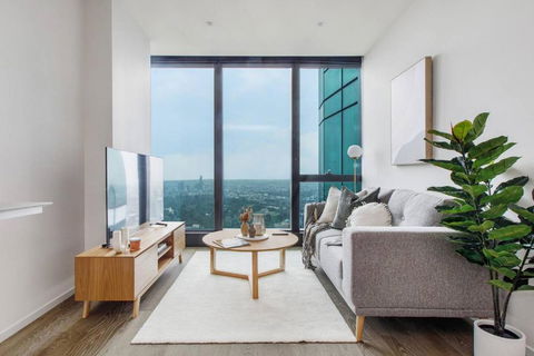 A Sky-high Metropolis Retreat Near The CBD - Accommodation Yamba 4