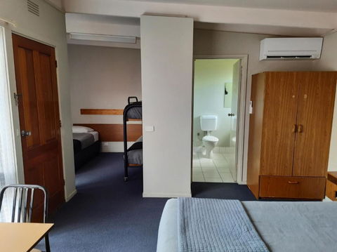 Abbotswood Motor Inn - Accommodation Yamba 1